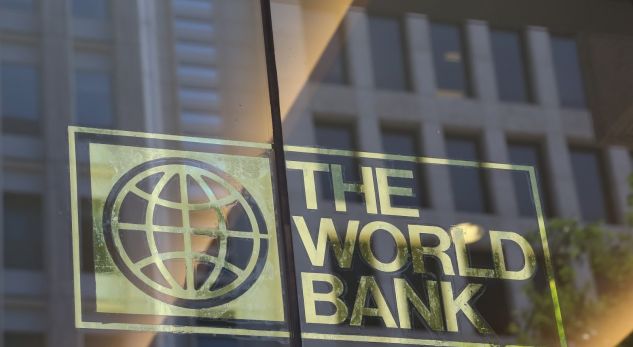 Banka Boterore: Ekonomia shqiptare projektohet te rritet me 3.5 per qind gjate 2017 dhe 2018